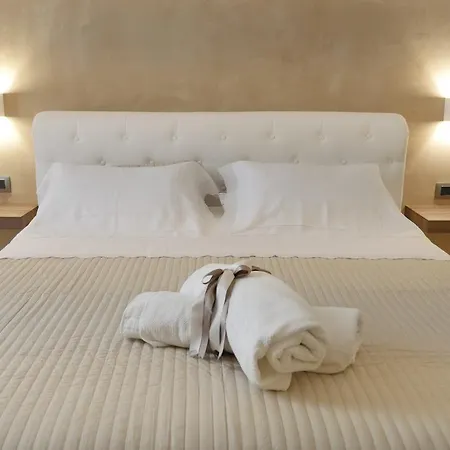 فندق مبيت وإفطار Borgo Marsala تراني
